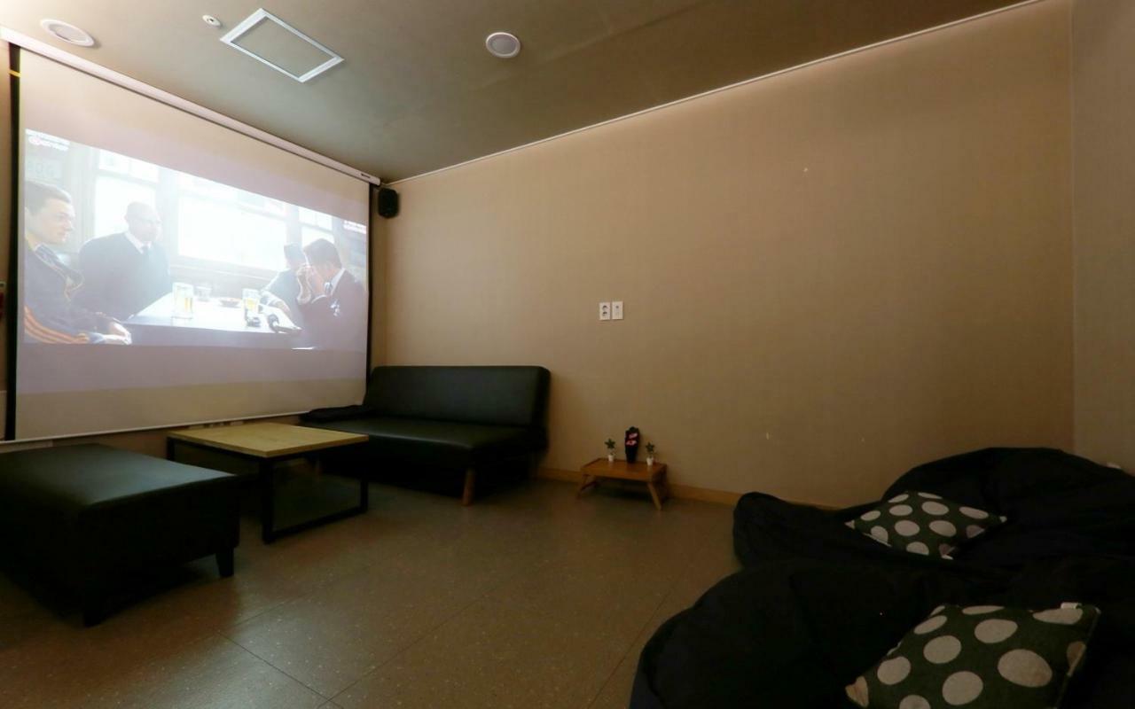A7 Hotel Suwon Buitenkant foto